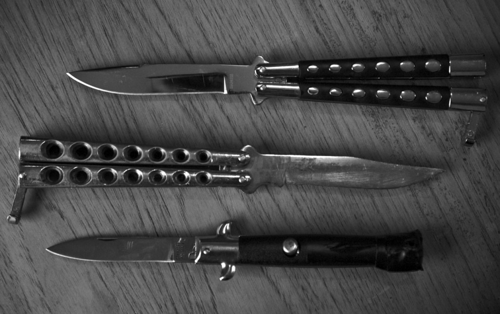 Maine legislator pushes for switchblades for those with one arm | Knife ...