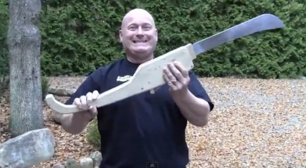 Huge-Pocketknife