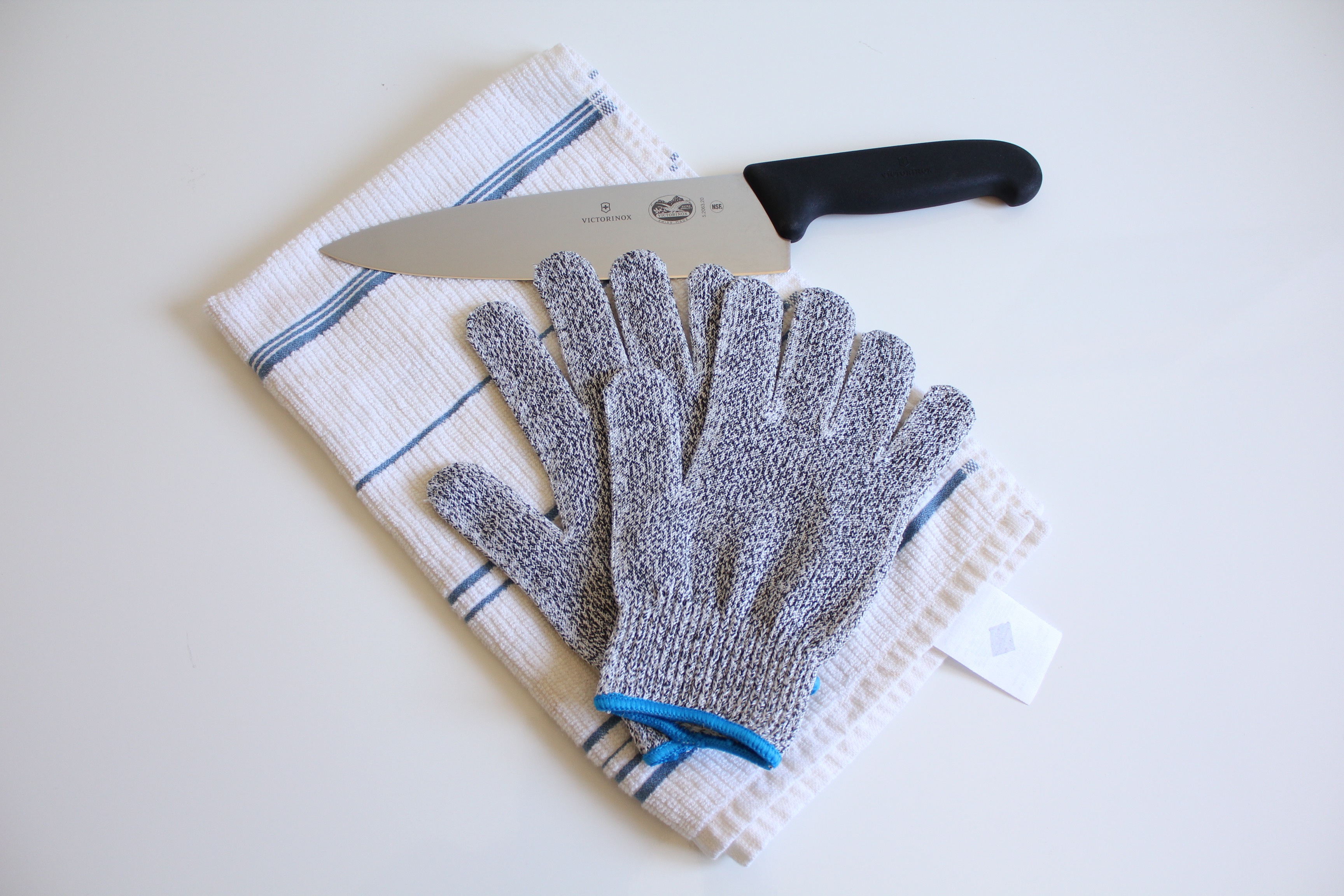 NoCry (4542) Food Grade Cut Resistant Gloves Rating And Review