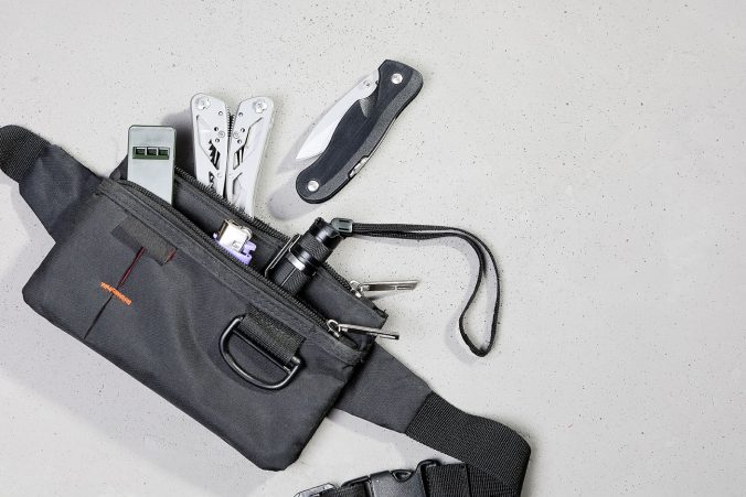 Wearable set for survival and tourism, every day carry