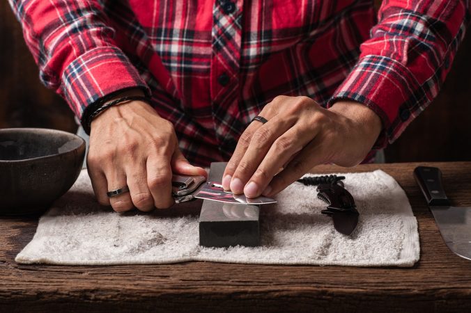 pocket knife maintenance and sharpening