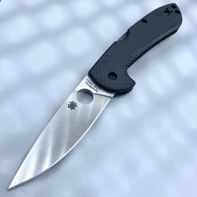 Spyderco Siren Sprint Run: Carbon Fiber & CPM S90V